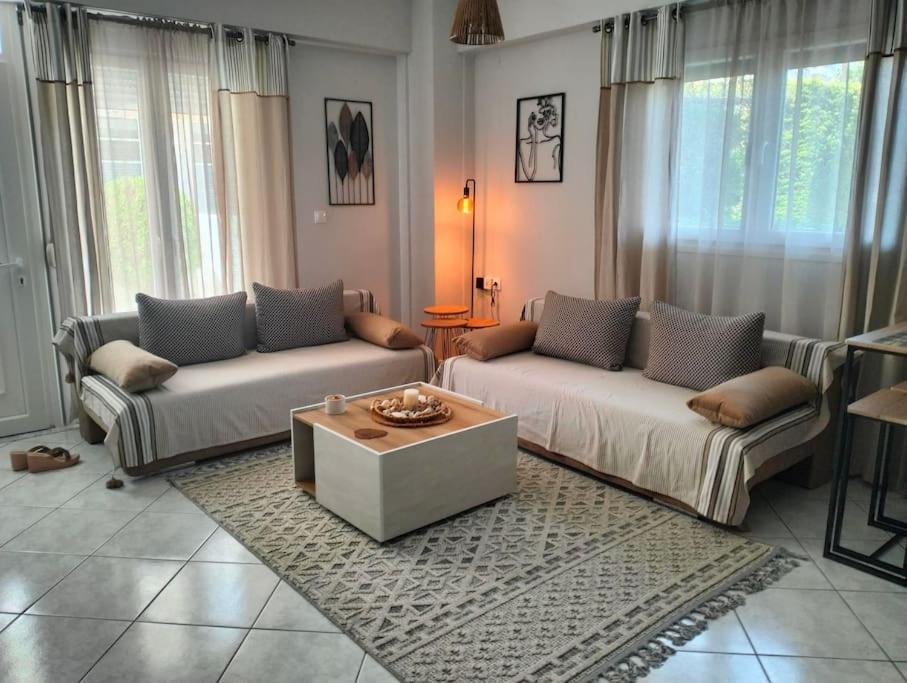 Savvas Luxury Apartment Peraía Екстериор снимка